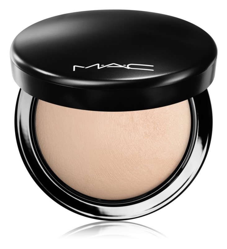 MAC Mineralize Skinfinish Natural