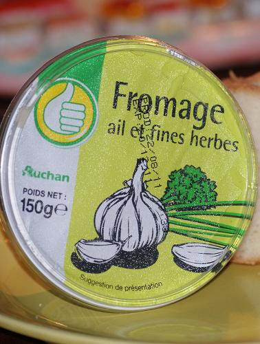 Fromage cottage cheese pour les sandwichs à l'ail et aux herbes Auchan