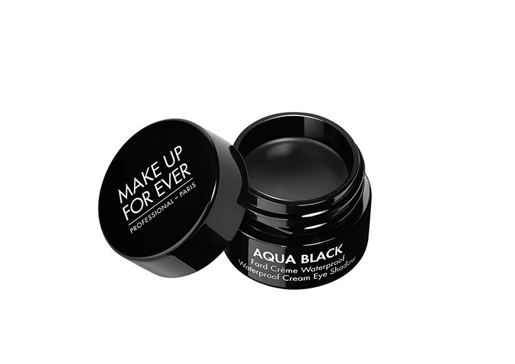 OMBRE SECURITE POUR CENTURIES AQUA BLACK MAKE UP FOR EVER.jpg