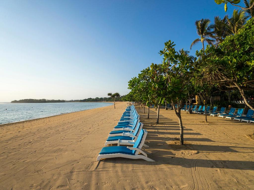 NUSA DUA BEACH.jpg