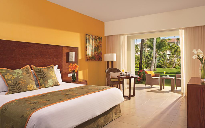 MAINTENANT LARIMAR PUNTA CANA